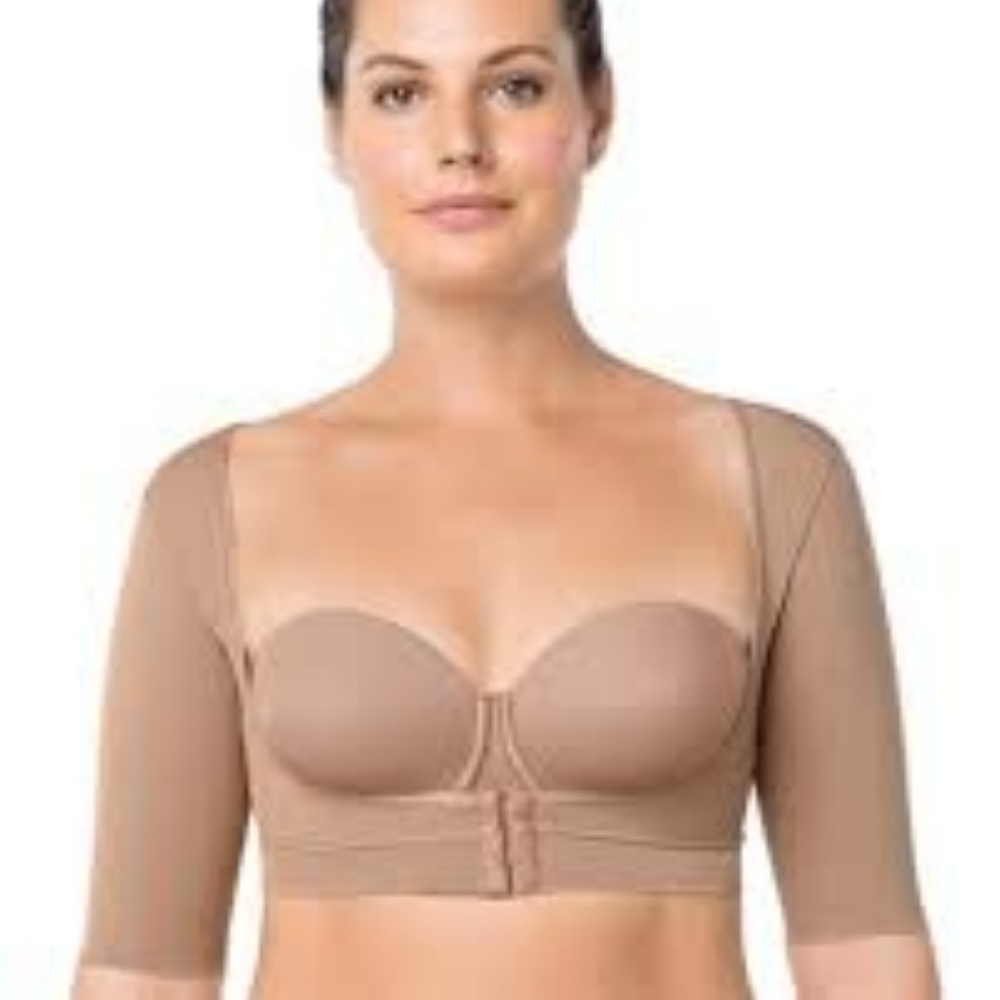 Arm Compression Sleeves by Leonisa